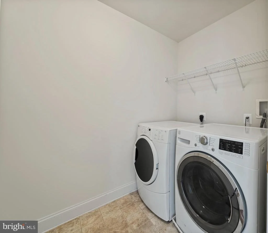 Photo of 3300 LANCER COURT