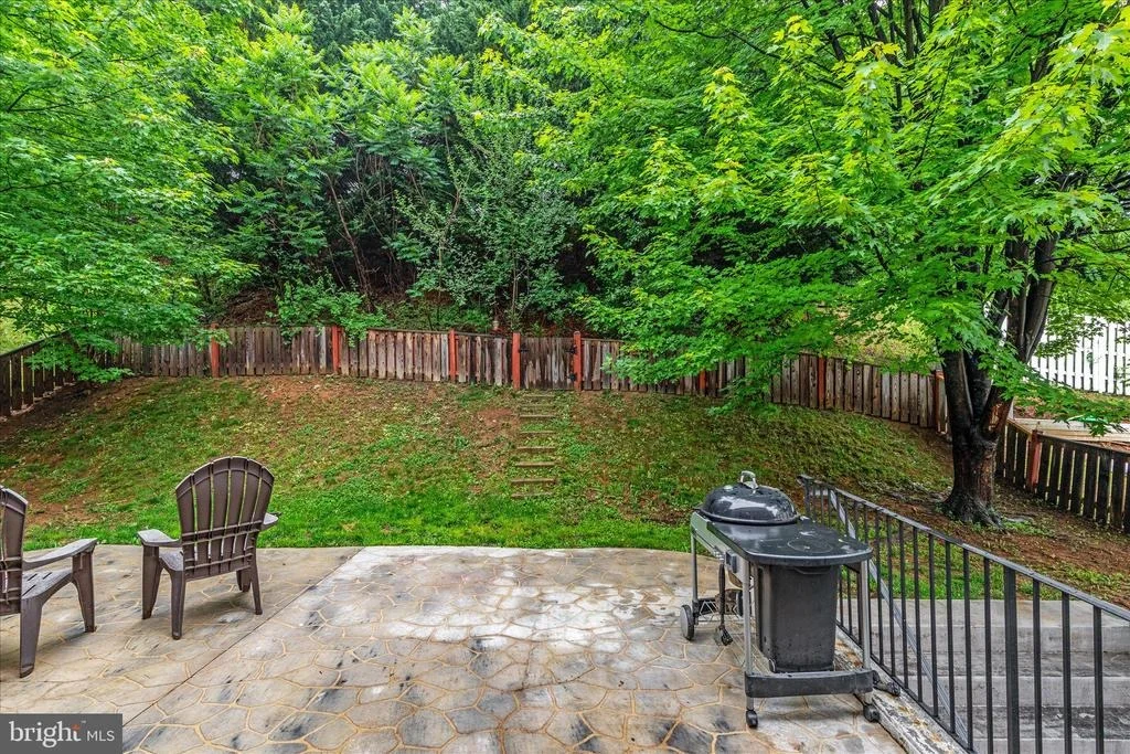 Photo of 660 BEEHIVE WAY