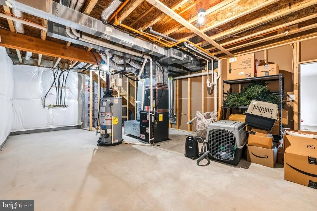Photo of 2758 HILLFIELD DRIVE