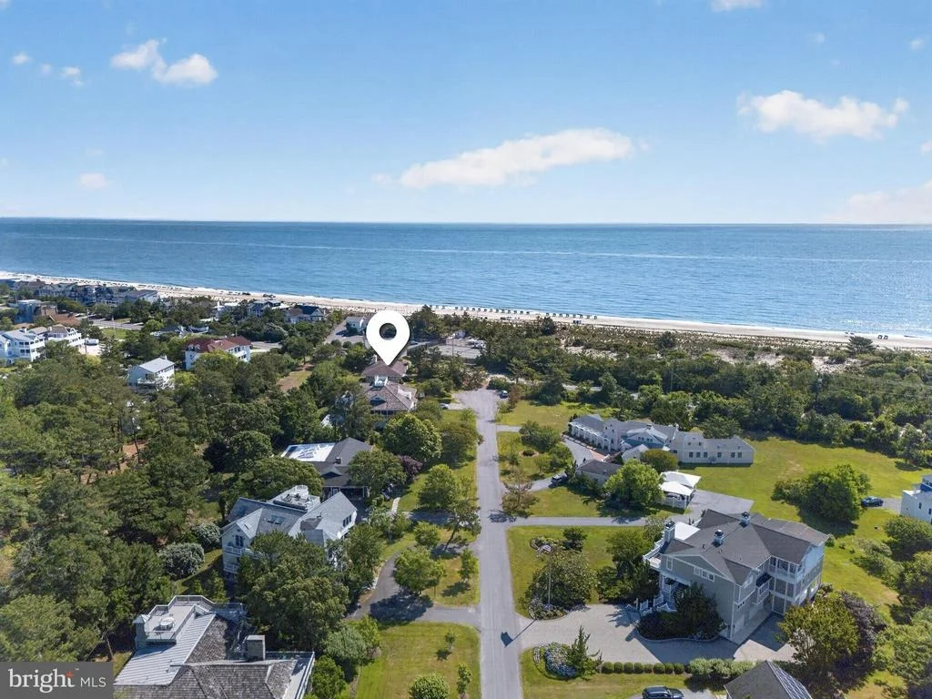 Photo of 1 TIDEWATERS ROAD