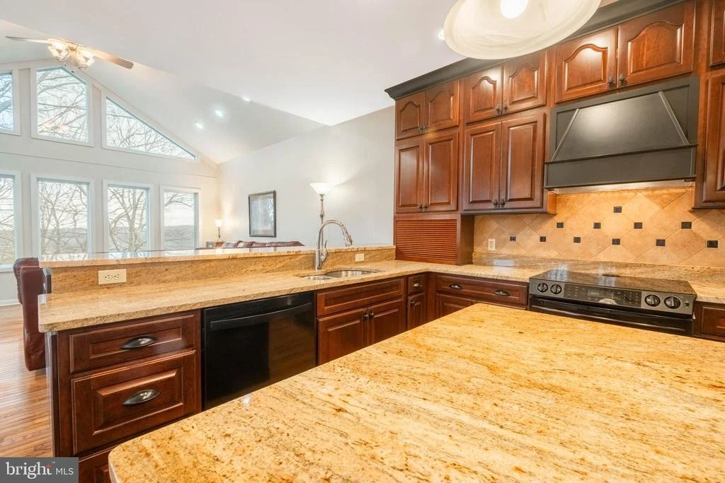 Photo of 790 SUNSET RIDGE DRIVE