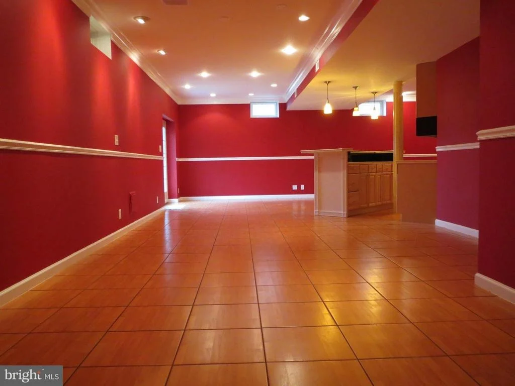 Photo of 21920 MANOR CREST LANE