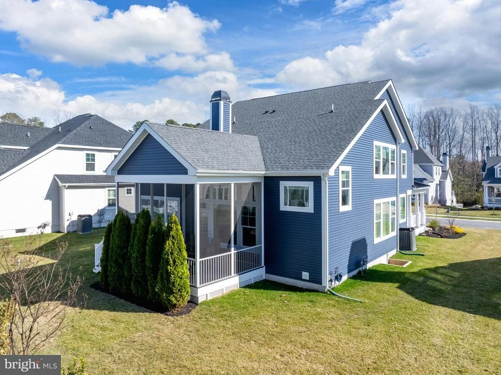Photo of 33659 FREHLEY DRIVE