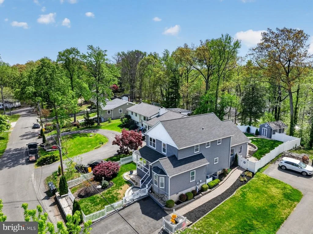 Photo of 448 MAPLE LEAF DRIVE