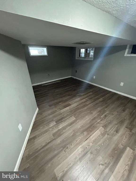 Photo of 1137 MONROE CIRCLE