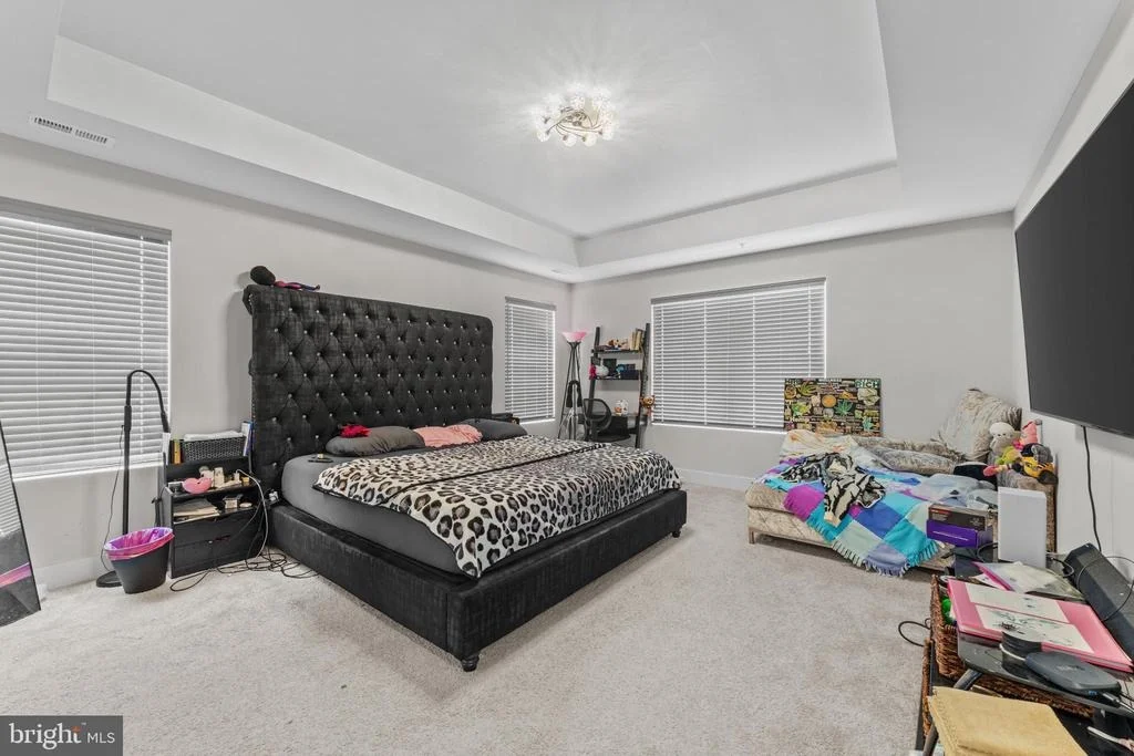 Photo of 5192 NEWPORT CIRCLE