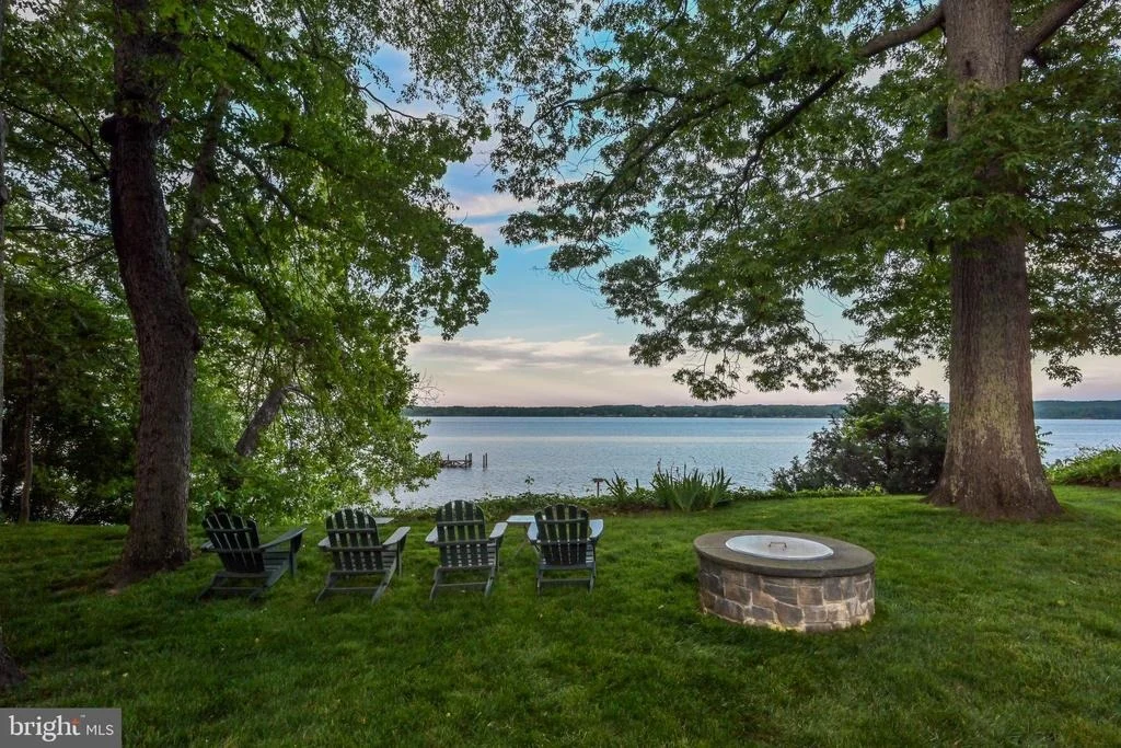 Photo of 11715 RIVER DRIVE