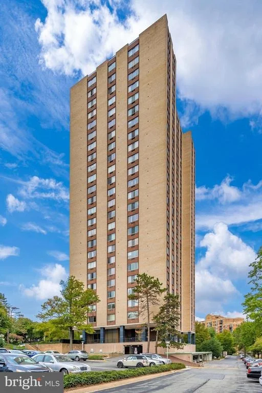 Photo of Unit 407 at 9701 FIELDS ROAD
