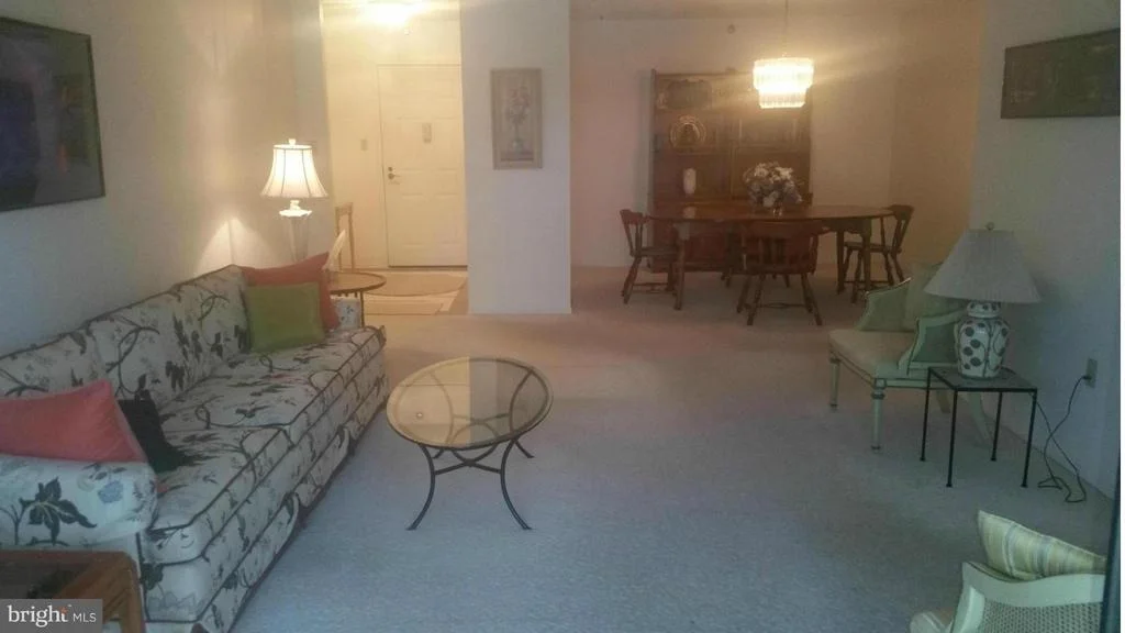 Photo of Unit 3301 at 15115 INTERLACHEN DRIVE