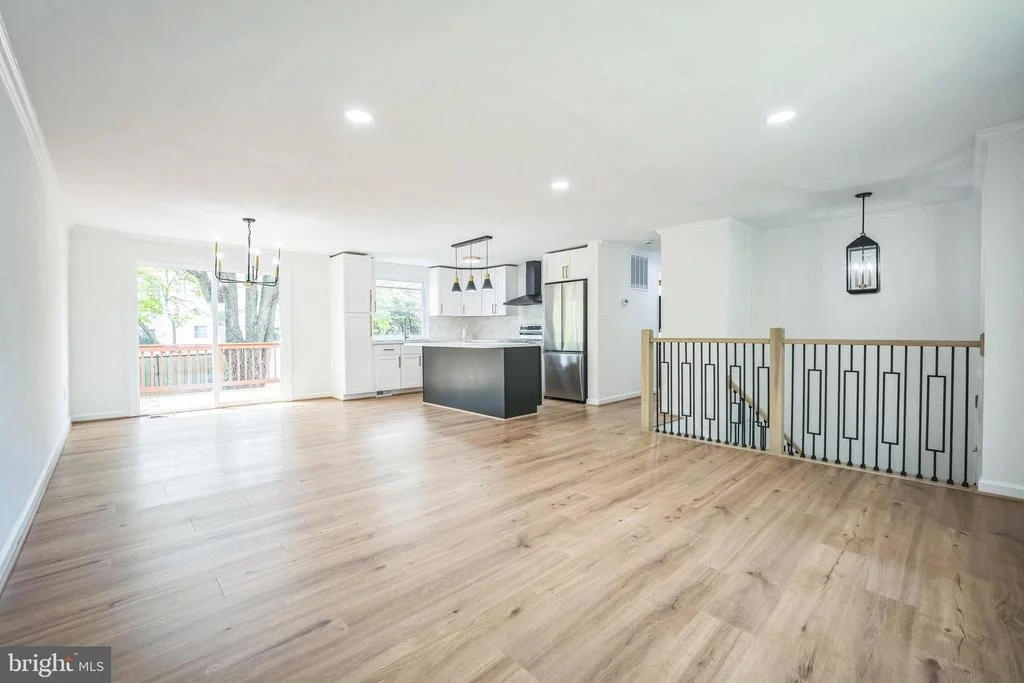 Photo of 1797 VALLEYSIDE DRIVE