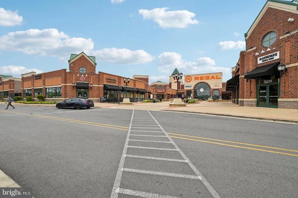 Photo of 5004 SWITZER BARN LANE