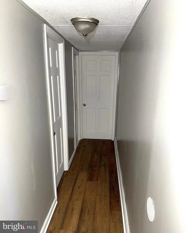 Photo of 988 TEQUILA STRAIGHT DRIVE