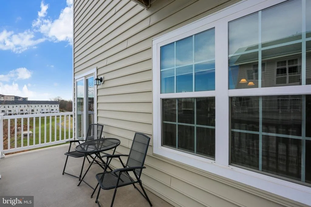 Photo of 19487 DOVER CLIFFS CIRCLE