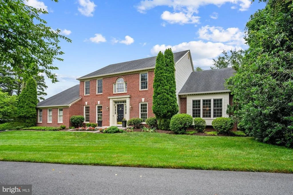 Photo of 10215 MARTINHOE DRIVE