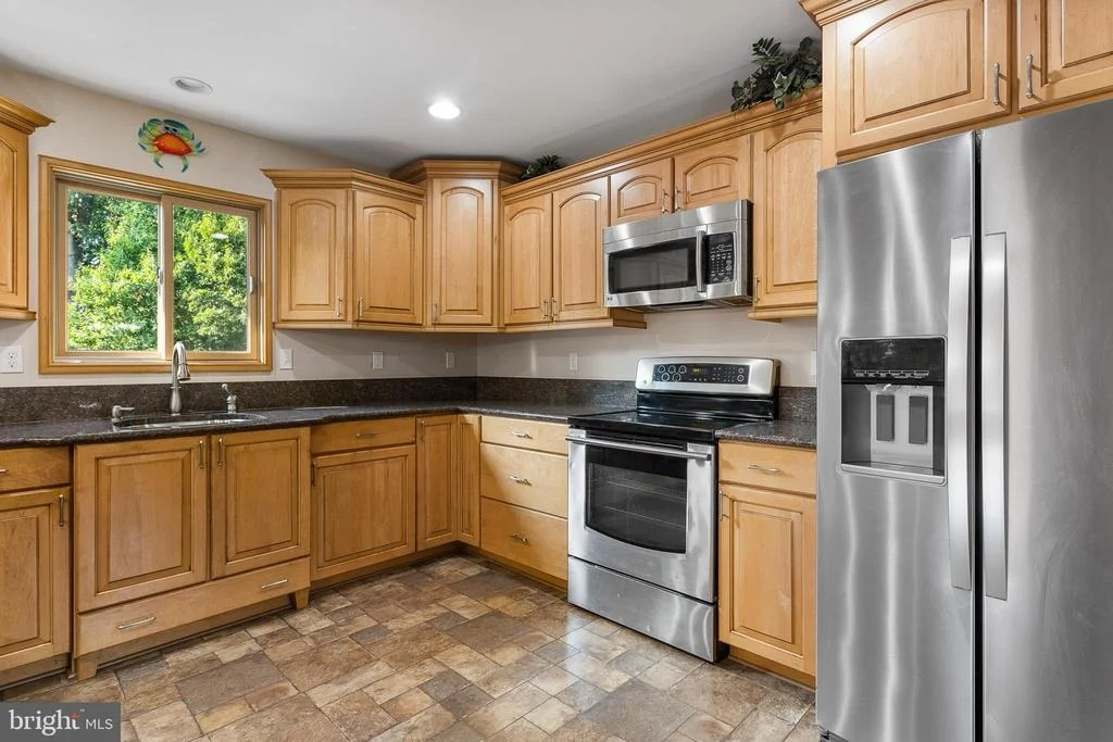 Photo of 3131 ASHWOOD DRIVE