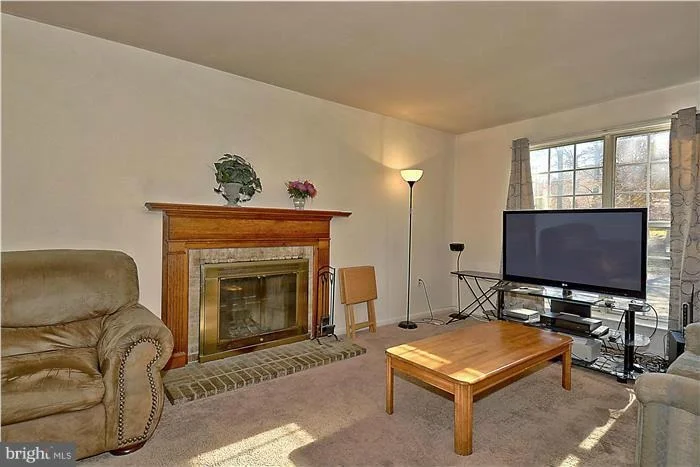Photo of 10304 SNOWDEN ROAD