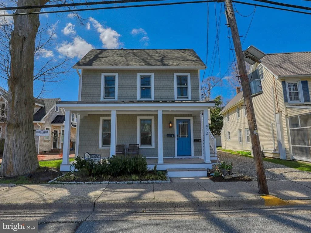 Photo of 412 KINGS HIGHWAY