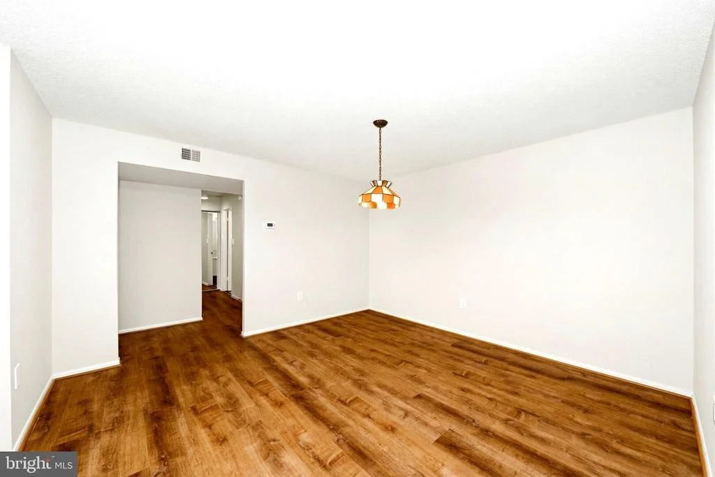 Photo of Unit 3621 at 15115 INTERLACHEN DR