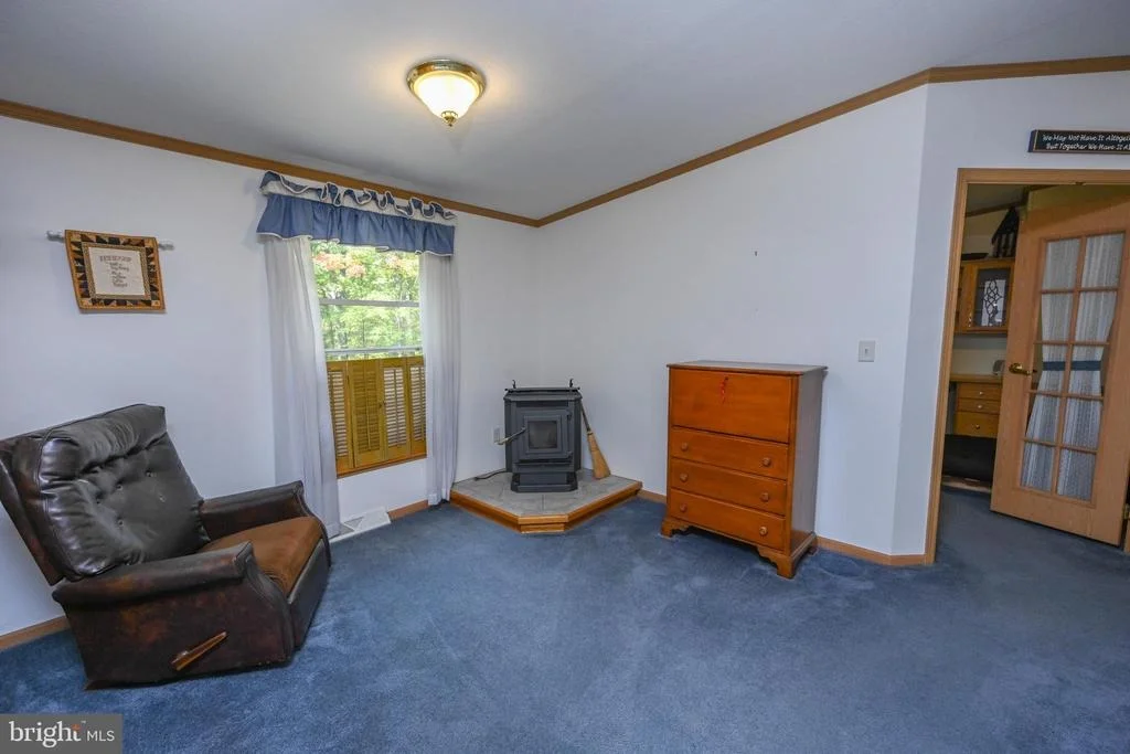 Photo of 332 HIGH POINT DRIVE