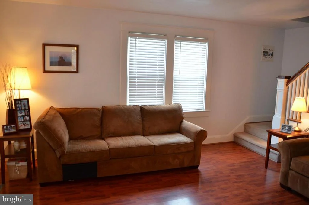 Photo of 1237 MAPLE AVENUE
