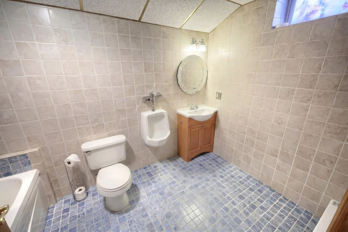 Photo of 120 DERBY DRIVE