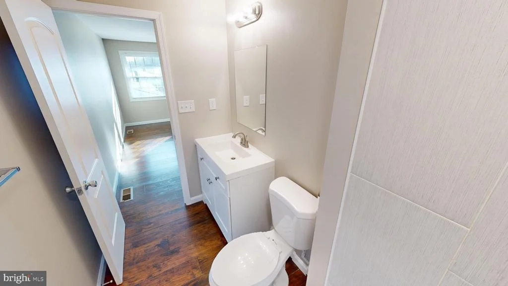 Photo of 5014 NICHOLAS ROAD