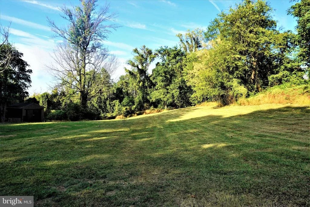 Photo of 50 REMOUNT VIEW ROAD