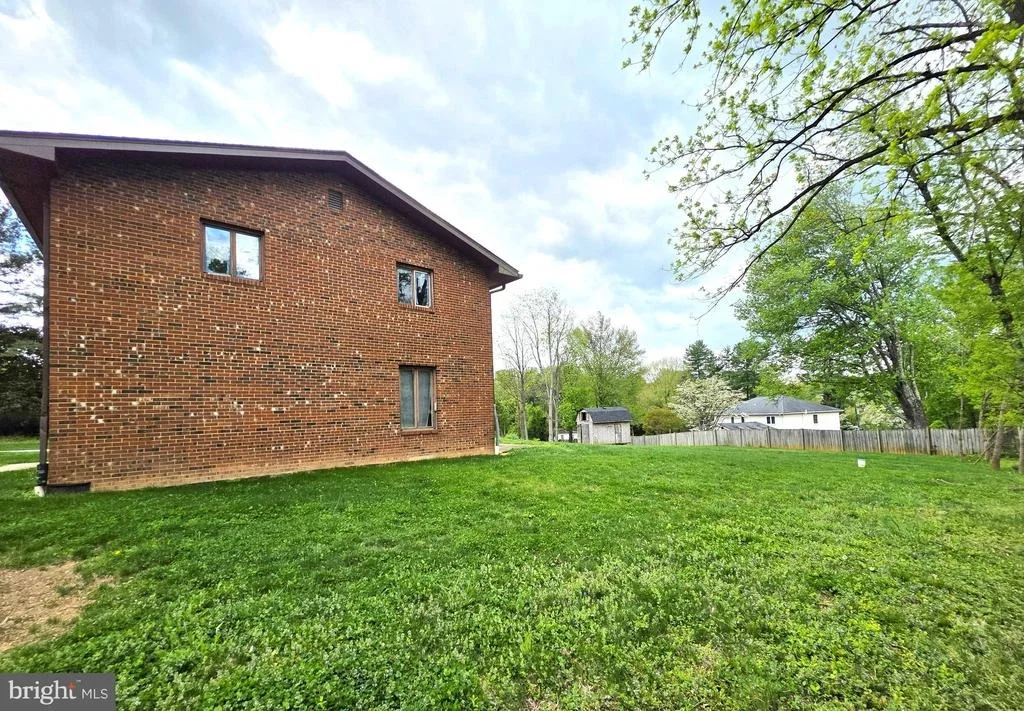 Photo of 21010 DELTA DRIVE