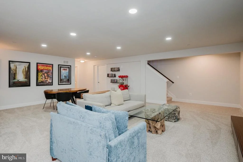 Photo of 2525 EASY STREET