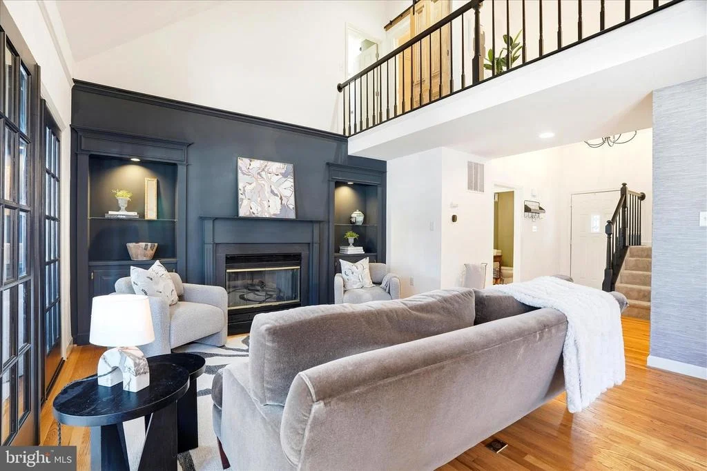 Photo of 2379 BEAR DEN ROAD