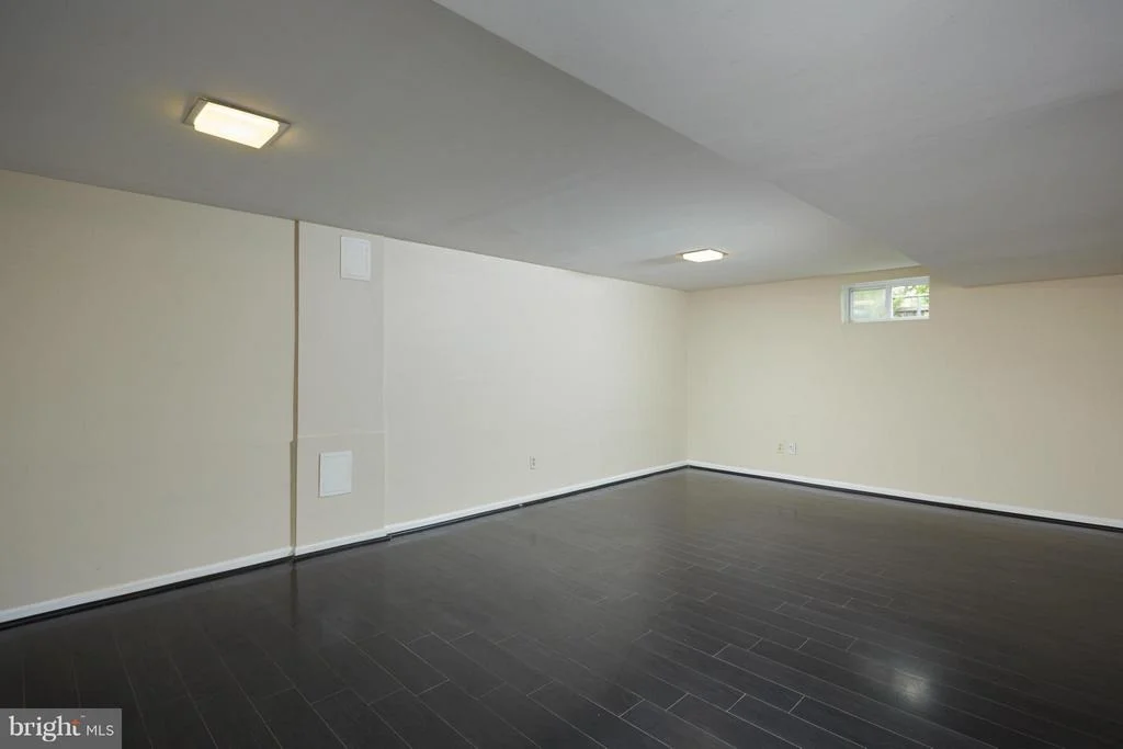 Photo of 3600 WELLER ROAD