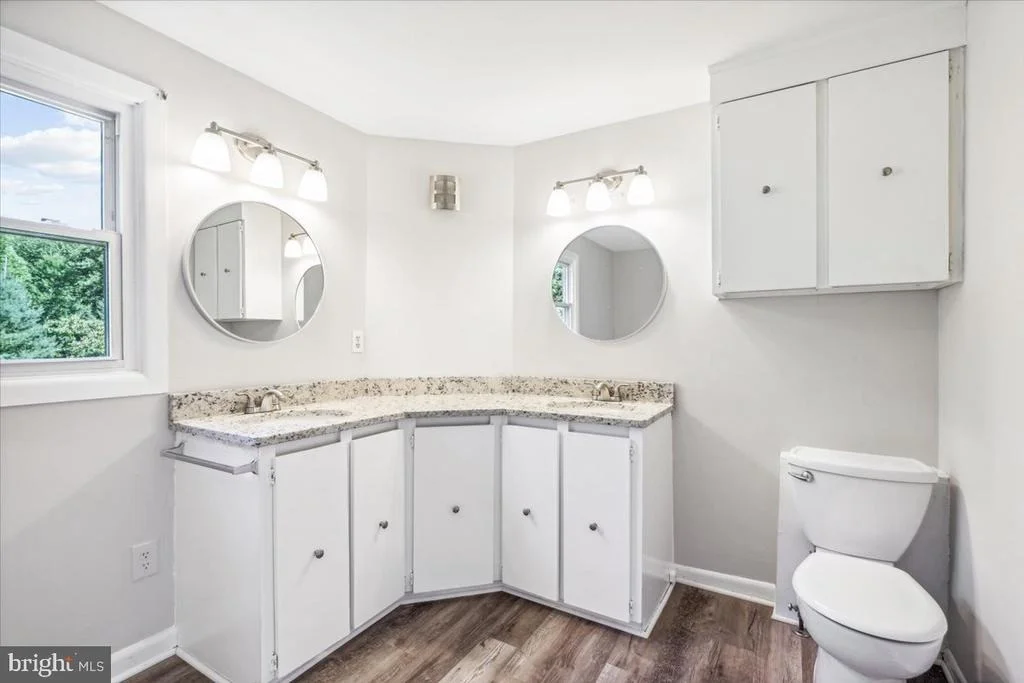 Photo of 6347 DAVIS ROAD