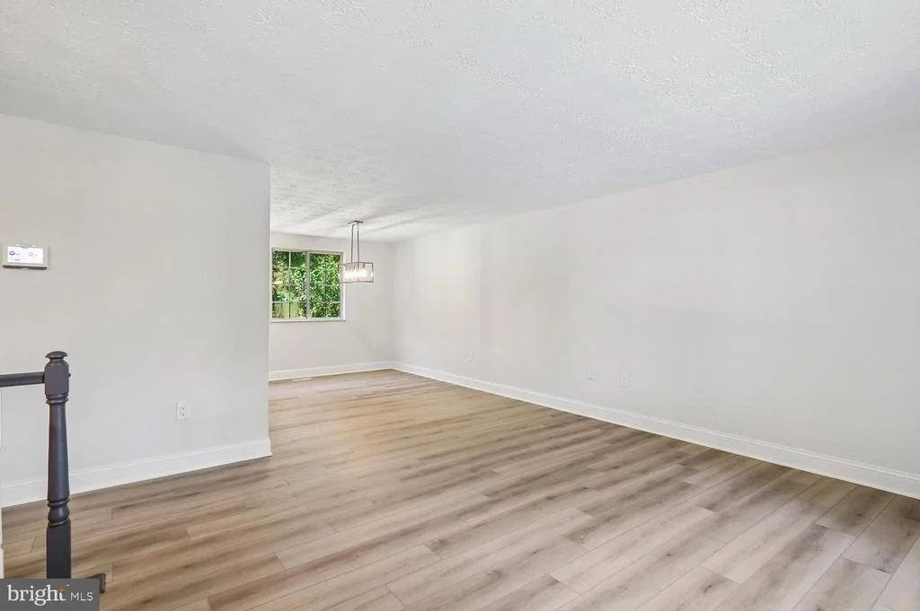 Photo of 6612 SEWARD ROAD