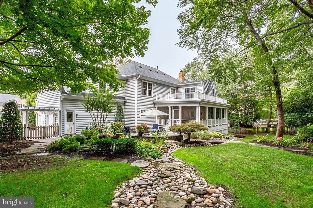 Photo of 12708 POND CREST LANE