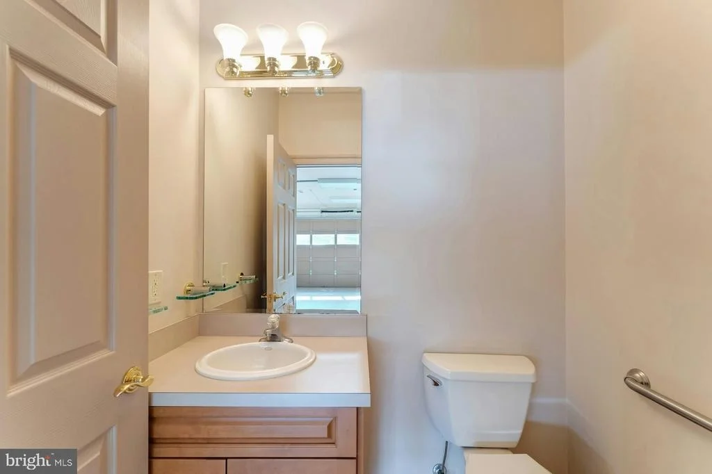 Photo of 40436 BEACON HILL DRIVE