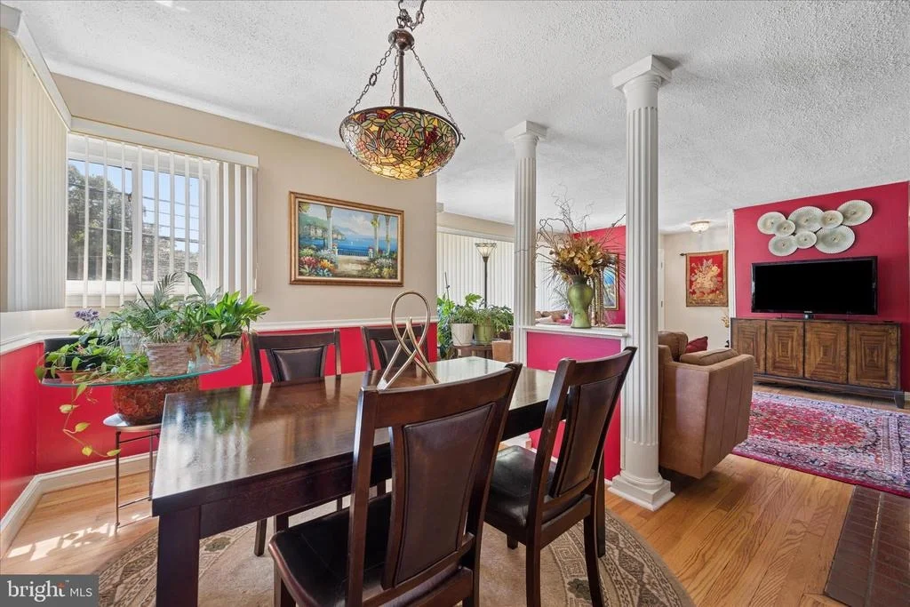 Photo of 6803 ADELPHI ROAD