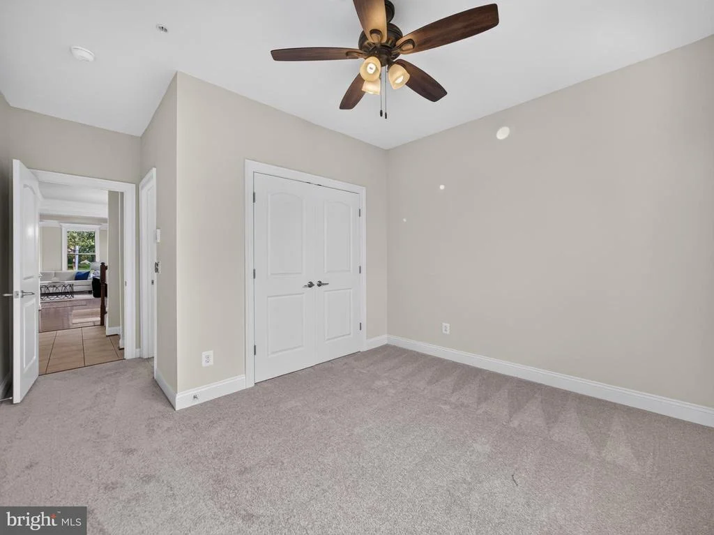 Photo of 3032 MOORE LANE
