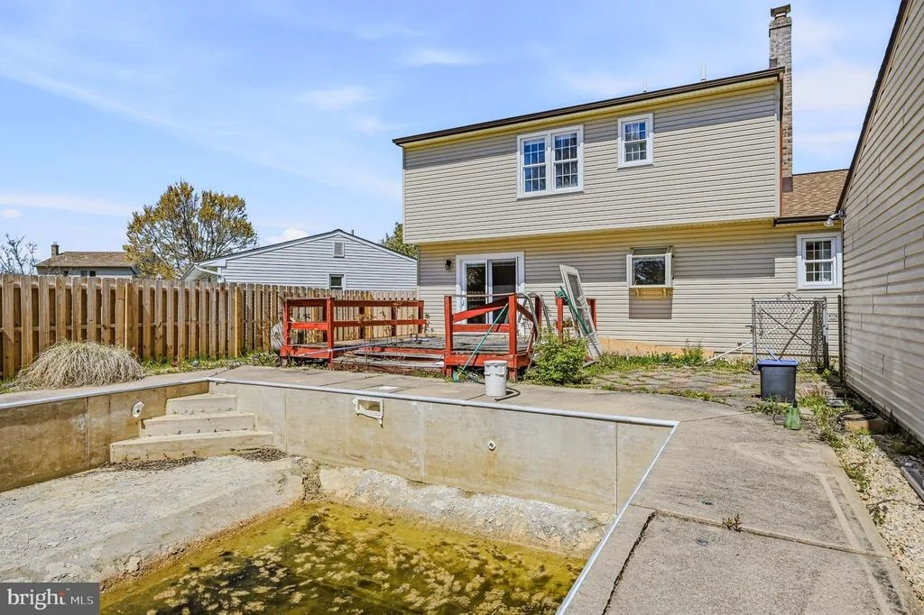 Photo of 12 LAURIE COURT
