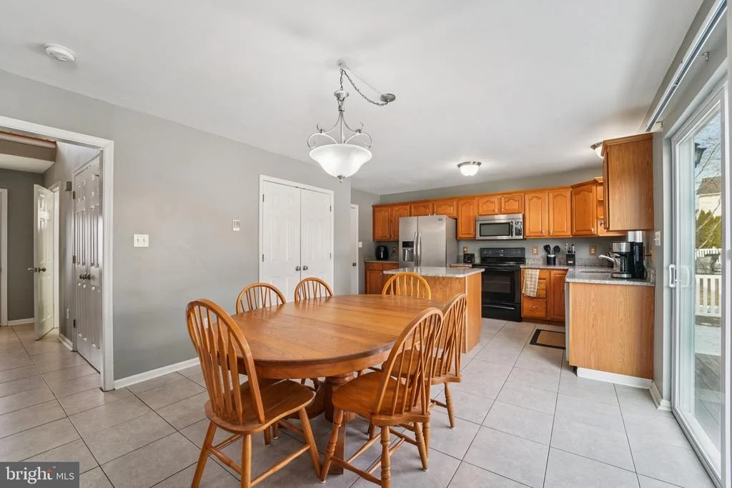 Photo of 1005 GULLO ROAD