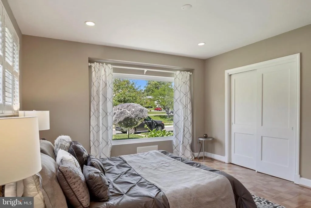 Photo of 10611 BUCKNELL DRIVE