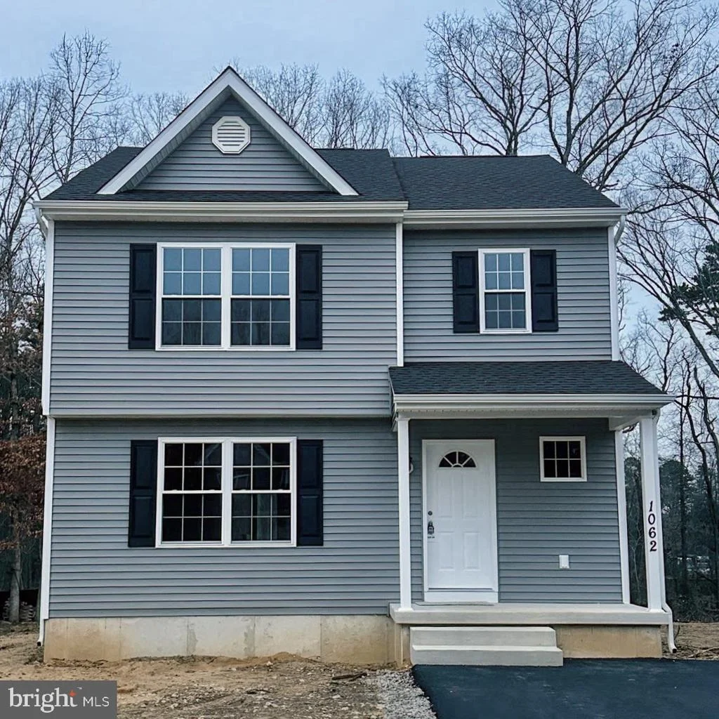 Photo of 1062 HICKORY DRIVE