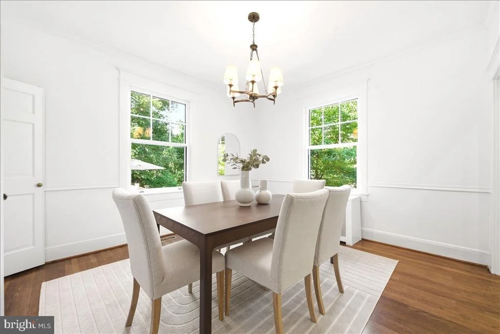 Photo of 7109 MEADOW LANE
