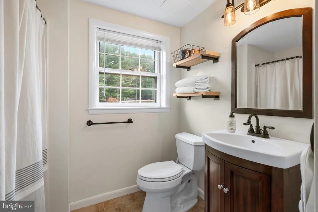 Photo of 7902 JUNIPER DRIVE