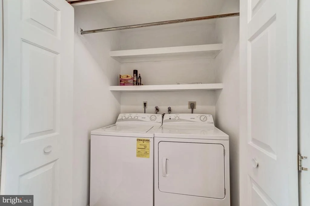 Photo of 5111 KING DAVID BOULEVARD