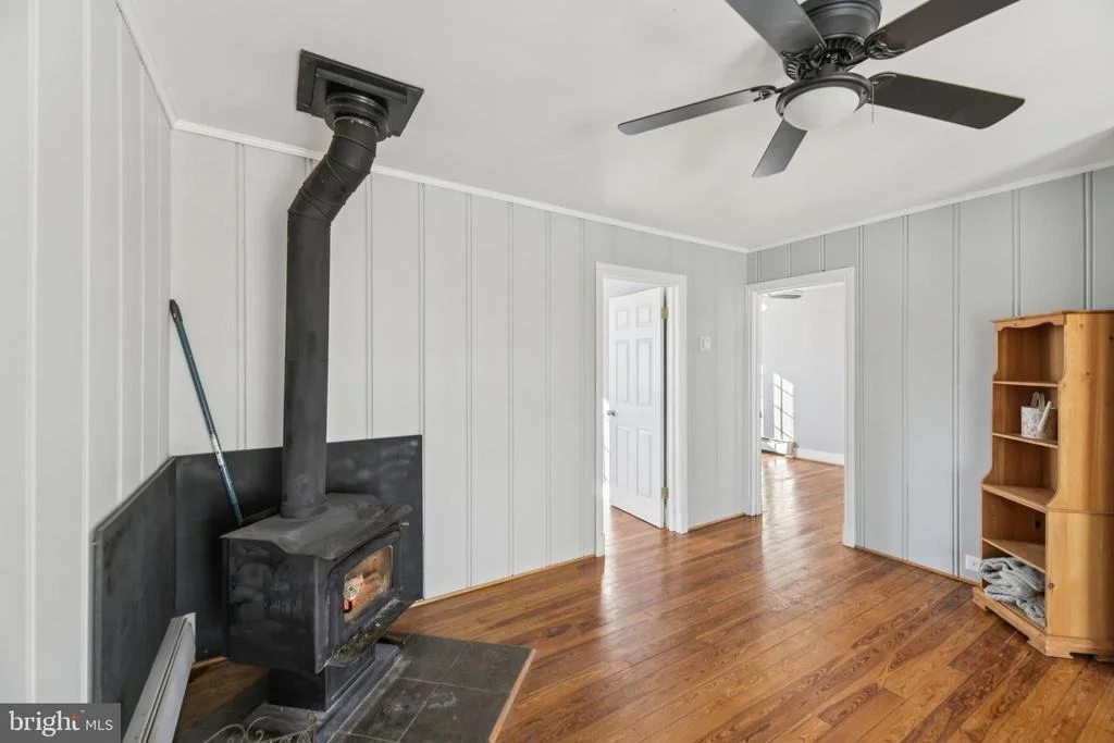 Photo of 306 LINDEN AVENUE