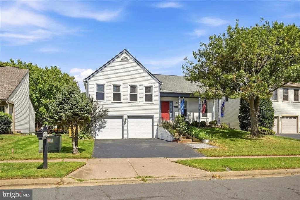 Photo of 13704 SPRINGHAVEN DRIVE