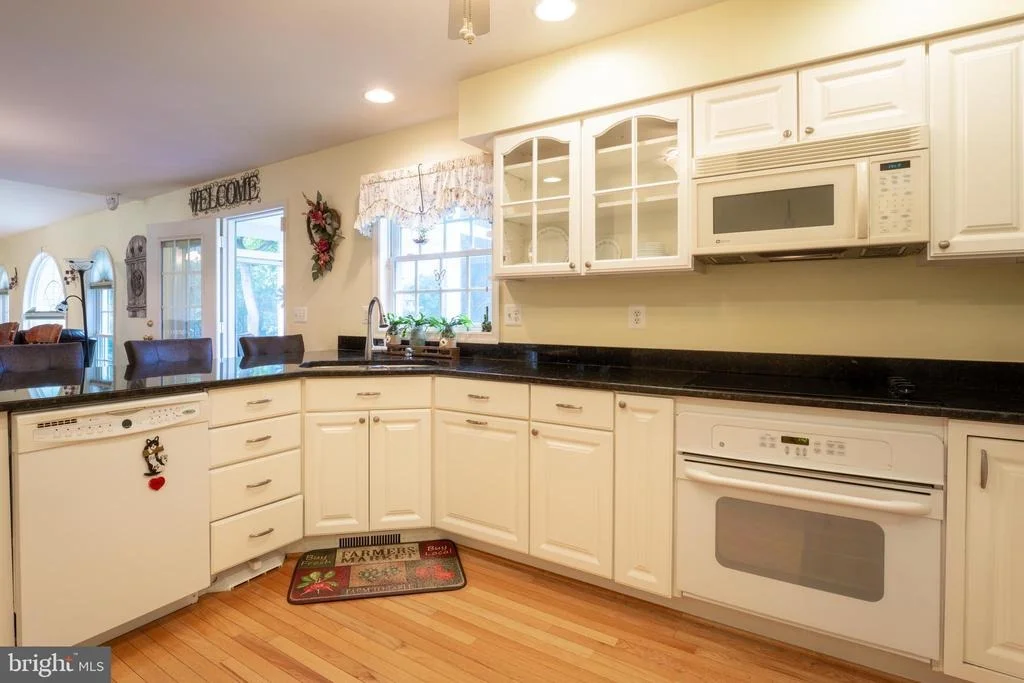 Photo of 4025 BECKYS WAY