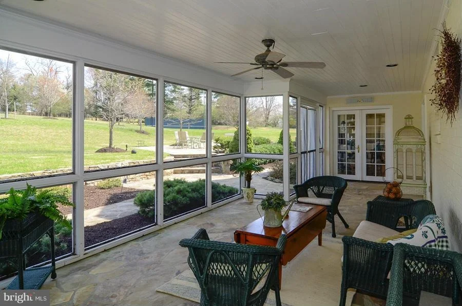 Photo of 330 SPRINGBROOK DRIVE