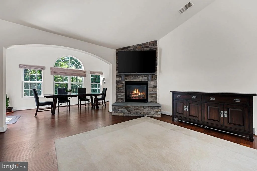 Photo of 25079 CHAFEE CIRCLE