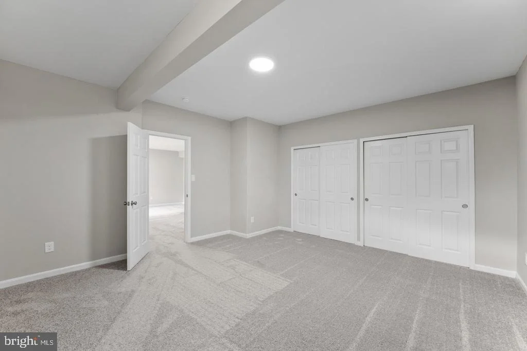Photo of 927 FAIRWOOD DRIVE